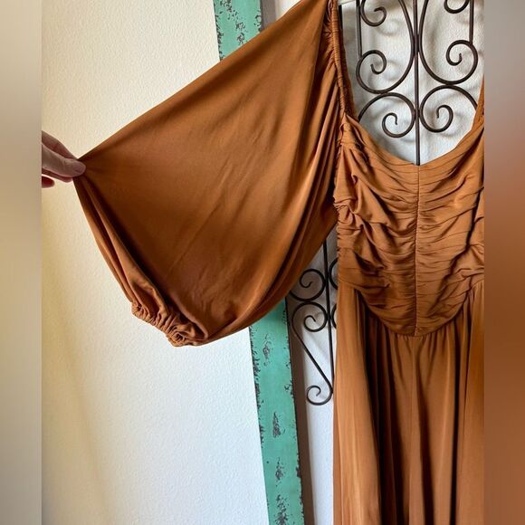 The Westside Vivian Size small. Gorgeous flowing with rouching side pock… - Picture 10 of 11